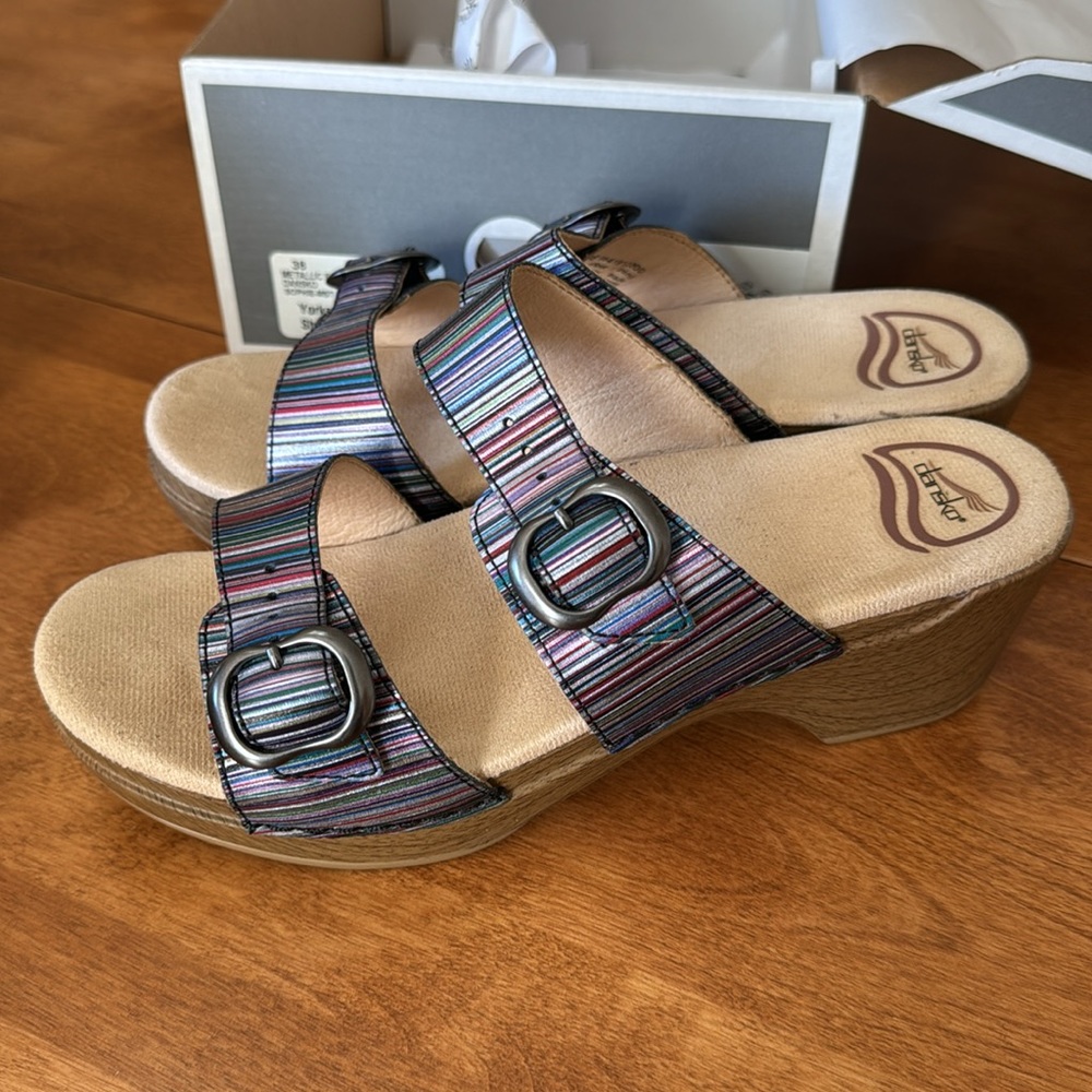 Lightly Used - Worn Once or Twice - Metallic Multi Stripe Women’s Dansko Sandal - Picture 4 of 6